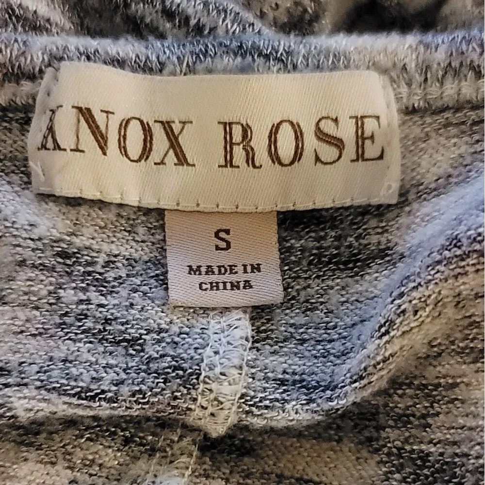 Knox Rose Gray Long Sleeve Open Cardigan Size Small